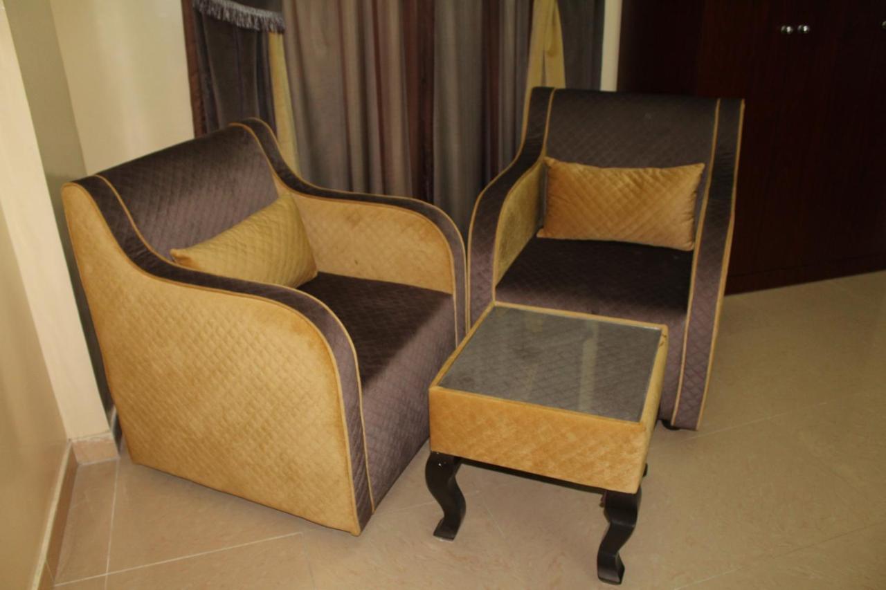Al Aman Hotel Apartment Al Buraimi Exterior foto