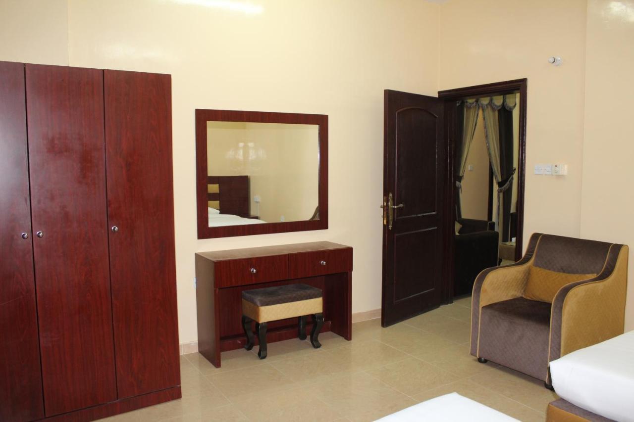 Al Aman Hotel Apartment Al Buraimi Exterior foto