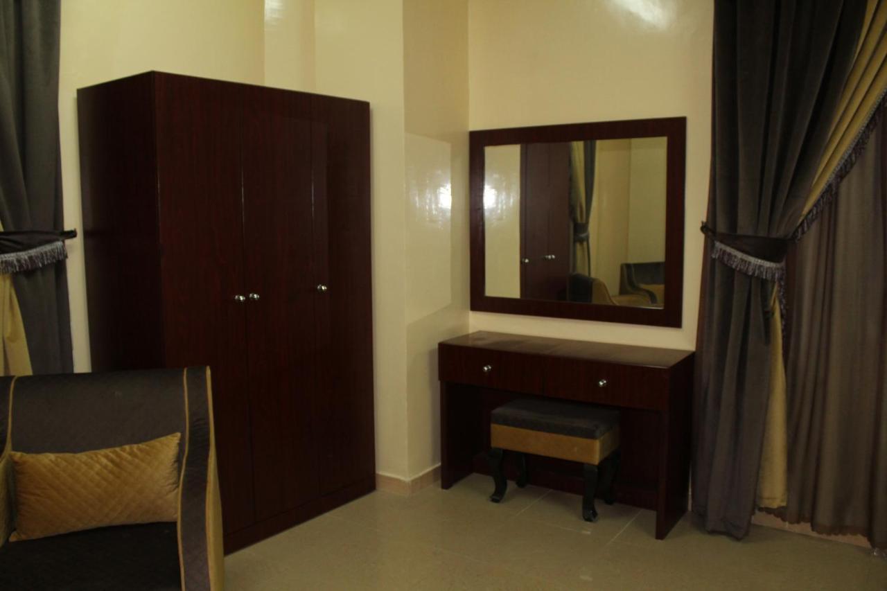 Al Aman Hotel Apartment Al Buraimi Exterior foto